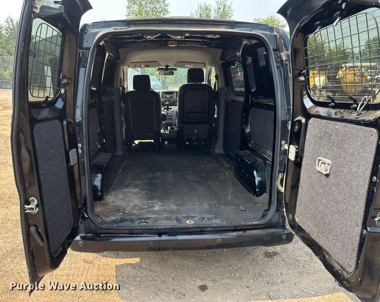 image for item EB2811 2017 Chevrolet City Express van