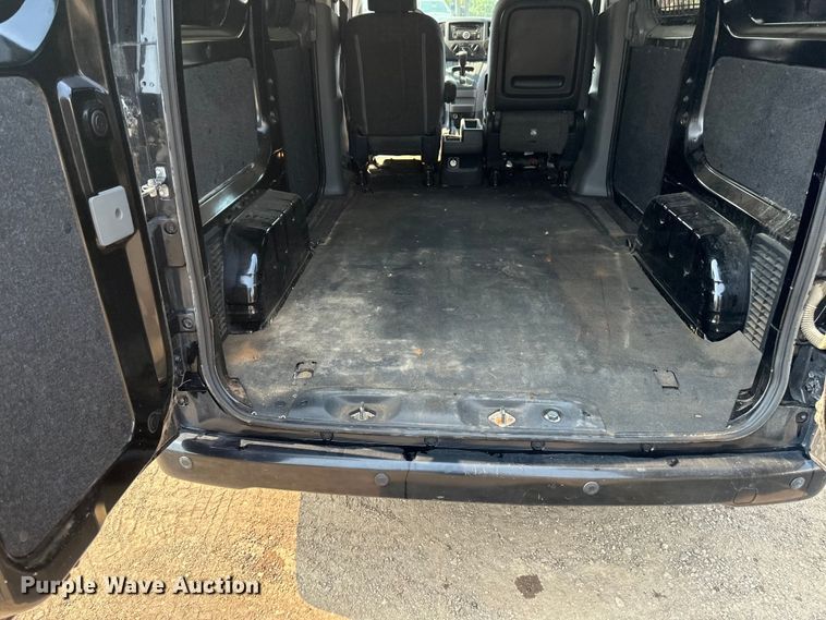 image for item EB2811 2017 Chevrolet City Express van