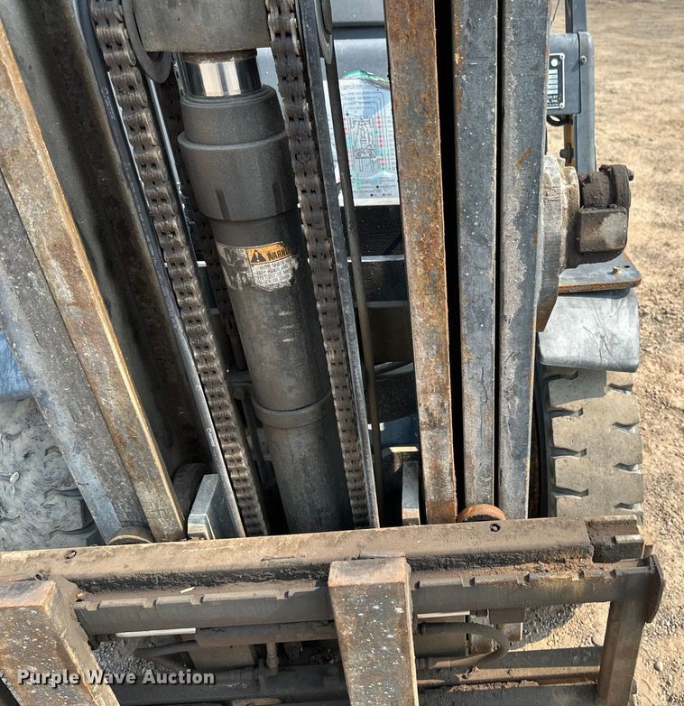 image for item EB2813 TCM FG20N5T forklift