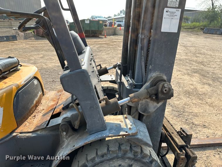 image for item EB2813 TCM FG20N5T forklift