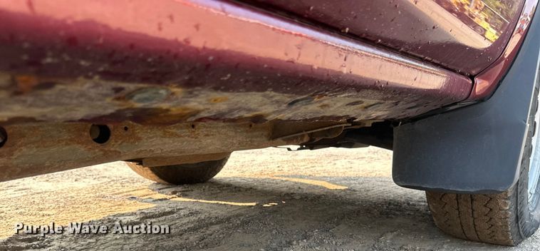 image for item EB2815 2016 GMC Sierra 1500 Double Cab pickup truck