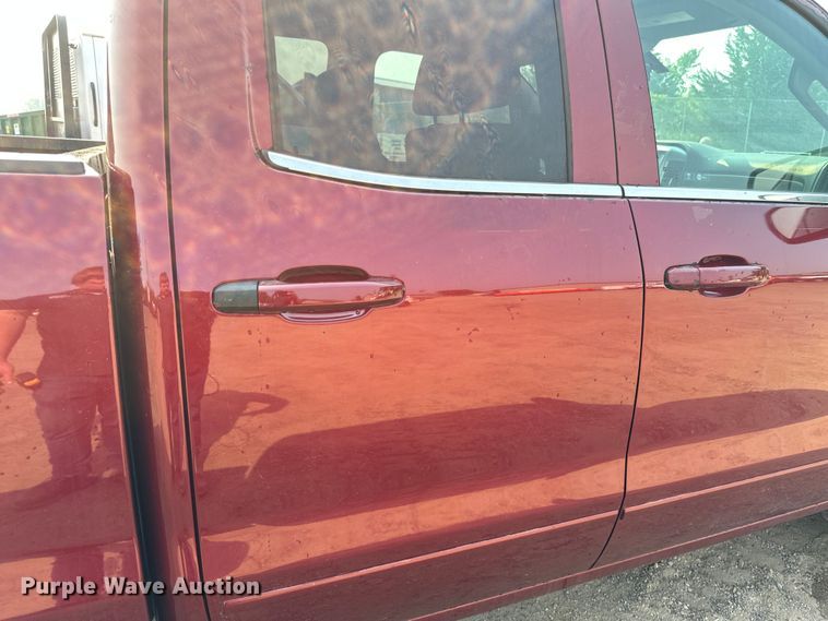 image for item EB2815 2016 GMC Sierra 1500 Double Cab pickup truck