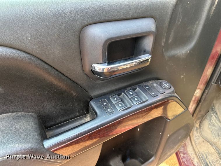 image for item EB2815 2016 GMC Sierra 1500 Double Cab pickup truck