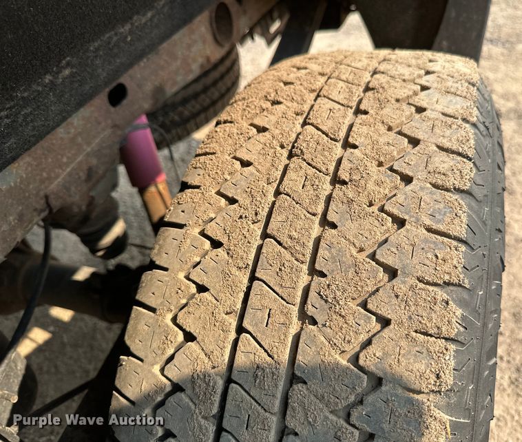 image for item EB2815 2016 GMC Sierra 1500 Double Cab pickup truck