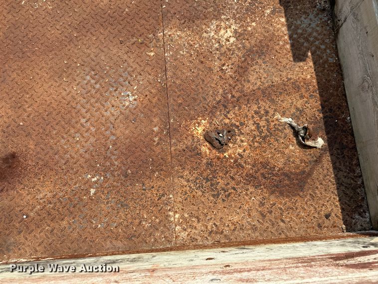 image for item EB2817 H&H utility trailer