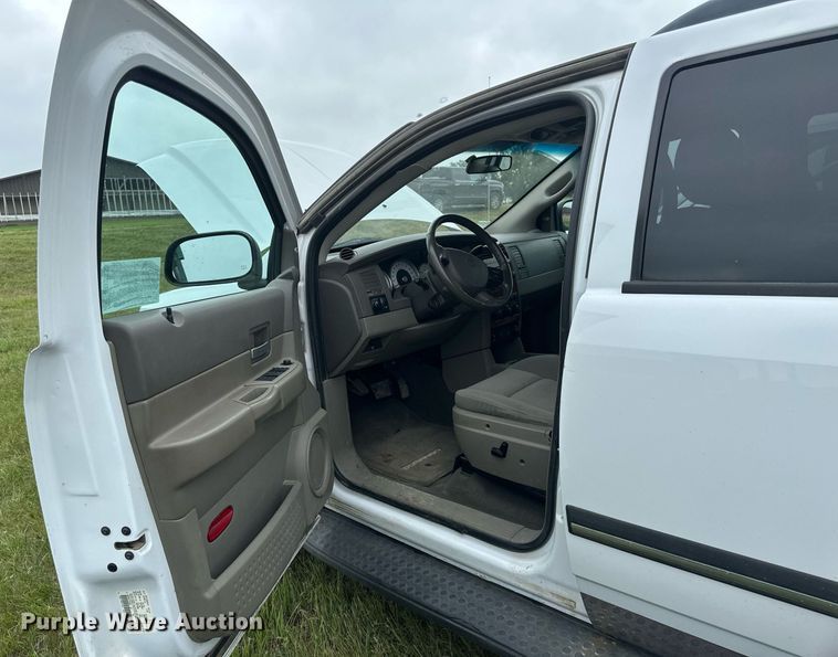 image for item EB2833 2007 Dodge Durango SUV