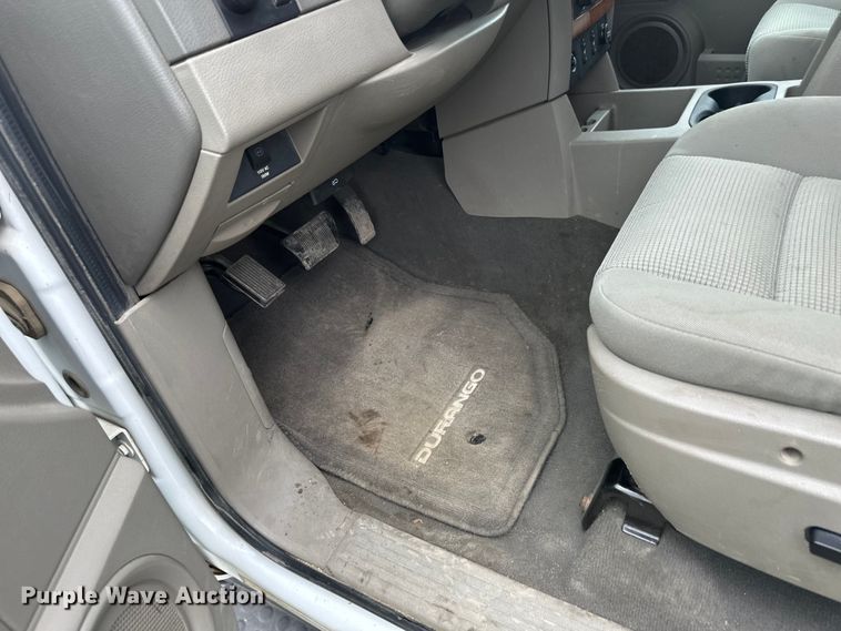 image for item EB2833 2007 Dodge Durango SUV