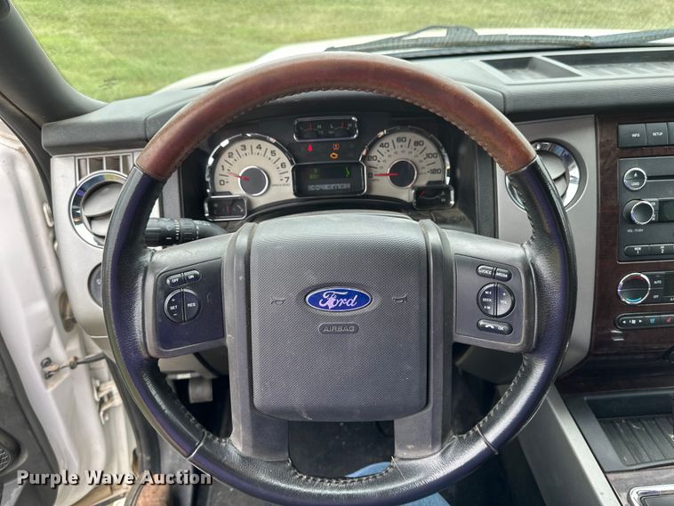 image for item EB2834 2010 Ford Expedition King Ranch SUV