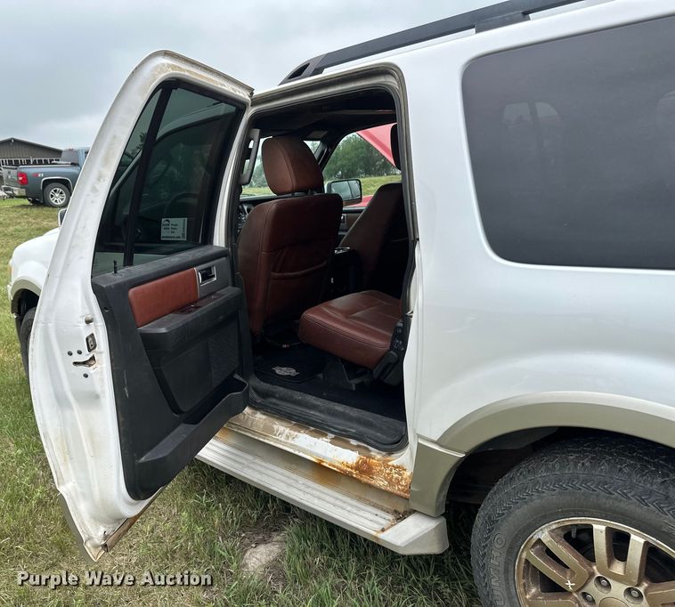 image for item EB2834 2010 Ford Expedition King Ranch SUV