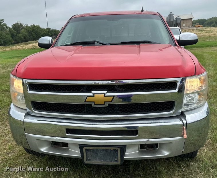 image for item EB2835 2008 Chevrolet Silverado 1500 Crew Cab pickup truck