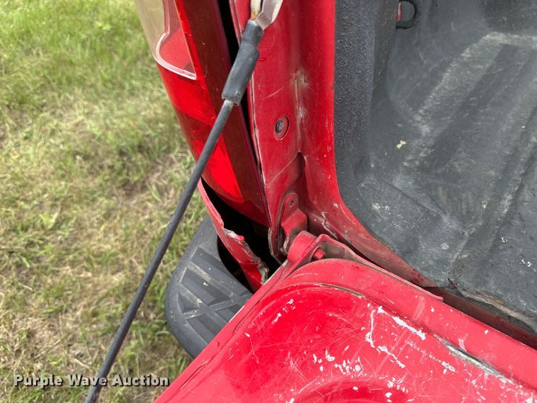 image for item EB2835 2008 Chevrolet Silverado 1500 Crew Cab pickup truck