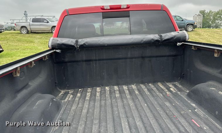 image for item EB2835 2008 Chevrolet Silverado 1500 Crew Cab pickup truck