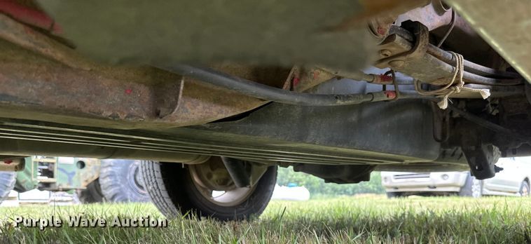 image for item EB2835 2008 Chevrolet Silverado 1500 Crew Cab pickup truck