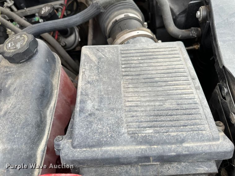 image for item EB2835 2008 Chevrolet Silverado 1500 Crew Cab pickup truck