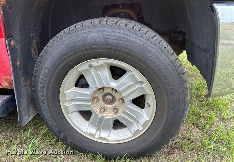 image for item EB2835 2008 Chevrolet Silverado 1500 Crew Cab pickup truck