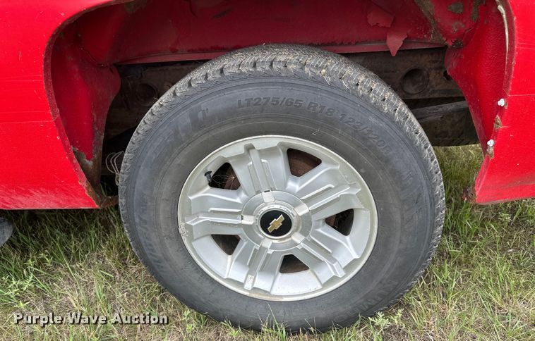 image for item EB2835 2008 Chevrolet Silverado 1500 Crew Cab pickup truck