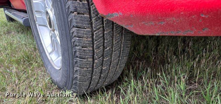 image for item EB2835 2008 Chevrolet Silverado 1500 Crew Cab pickup truck