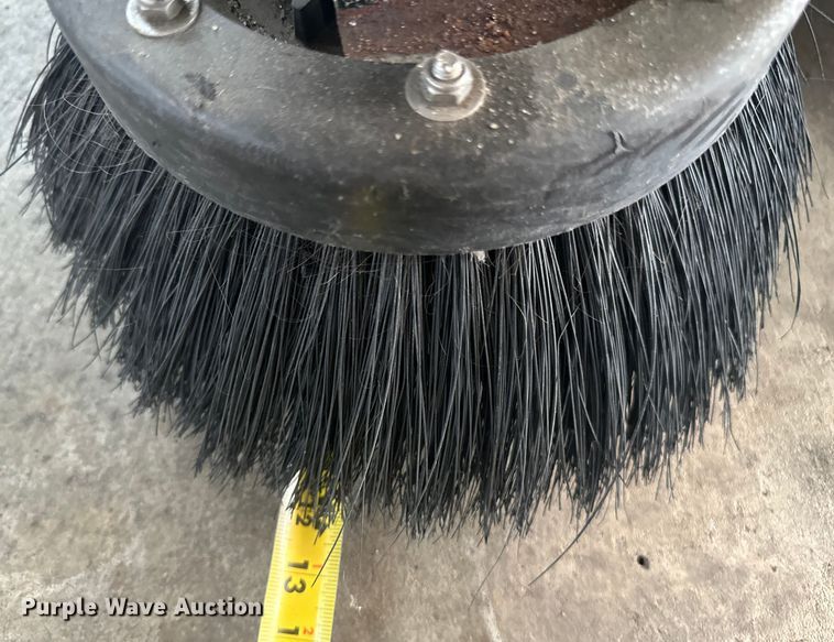 image for item EB2847 Tennant 6100 floor scrubber