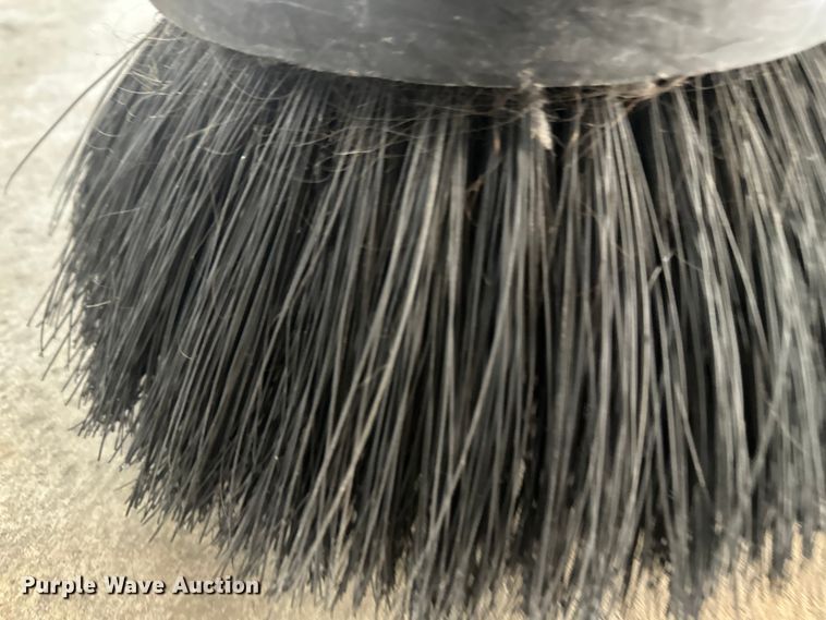 image for item EB2847 Tennant 6100 floor scrubber