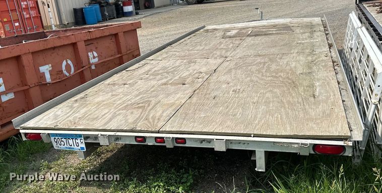 image for item EB2866 1999 Eagle snowmobile trailer