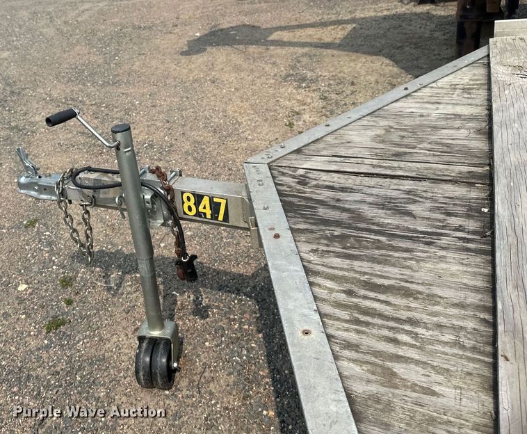 image for item EB2866 1999 Eagle snowmobile trailer