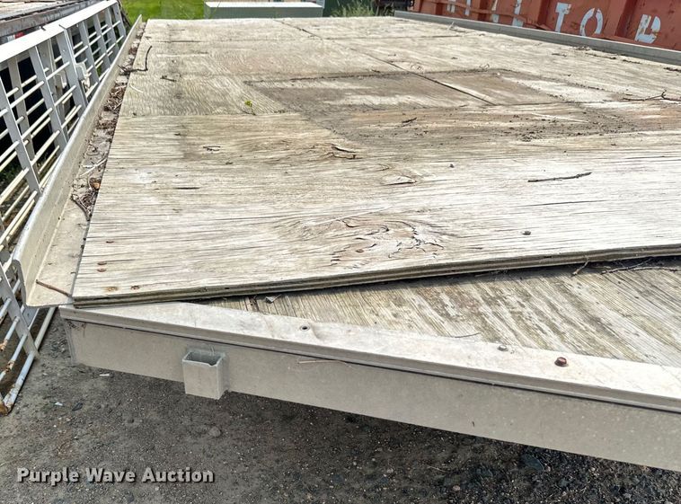 image for item EB2866 1999 Eagle snowmobile trailer