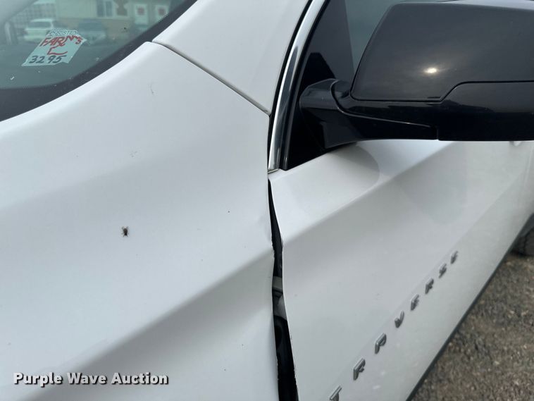 image for item EB2874 2020 Chevrolet Traverse SUV