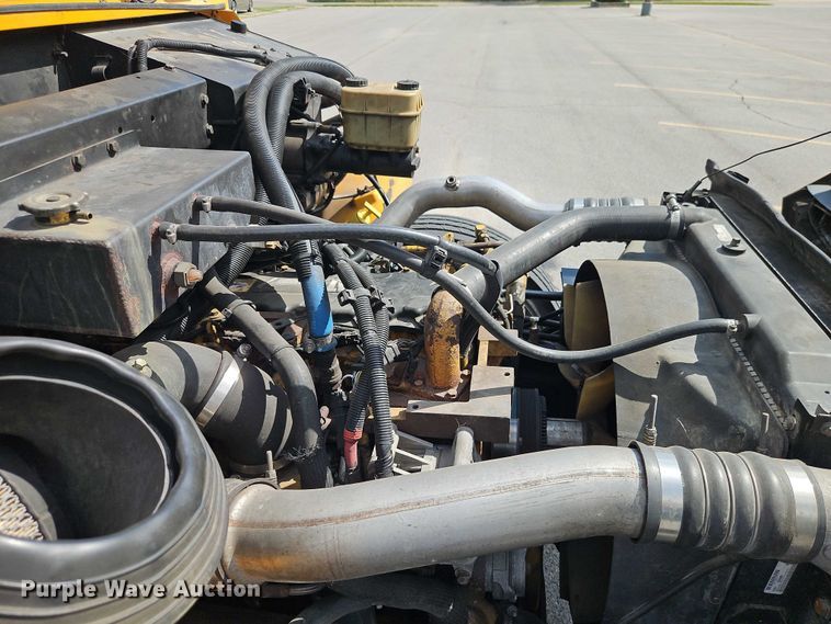 image for item EB8234 2008 Blue Bird Vision school bus