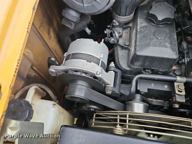 image for item EB8235 1999 John Deere 270 skid steer loader