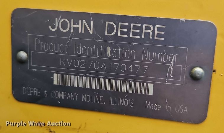 image for item EB8235 1999 John Deere 270 skid steer loader