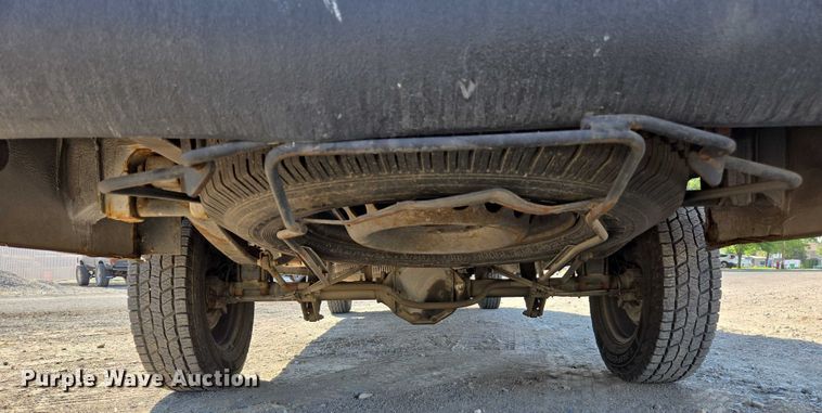 image for item EC1114 2003 Mercedes-Benz Sprinter 2500 van