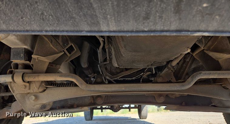 image for item EC1114 2003 Mercedes-Benz Sprinter 2500 van