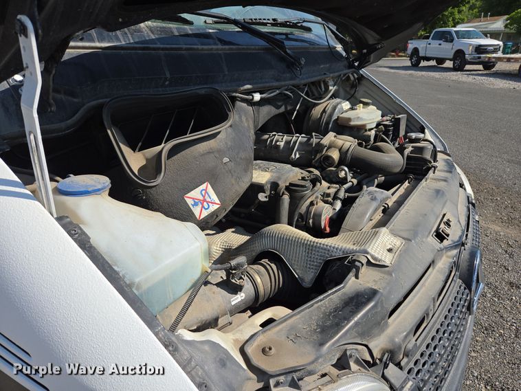 image for item EC1114 2003 Mercedes-Benz Sprinter 2500 van