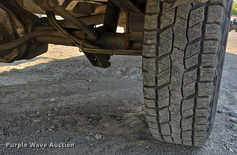 image for item EC1114 2003 Mercedes-Benz Sprinter 2500 van