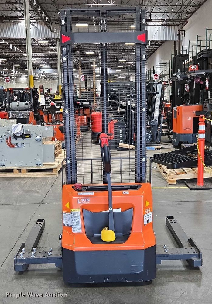 image for item EC1136 2021 Noblelift Lion pallet stacker