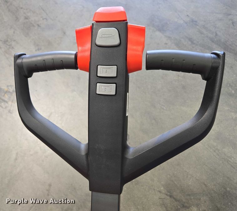 image for item EC1136 2021 Noblelift Lion pallet stacker