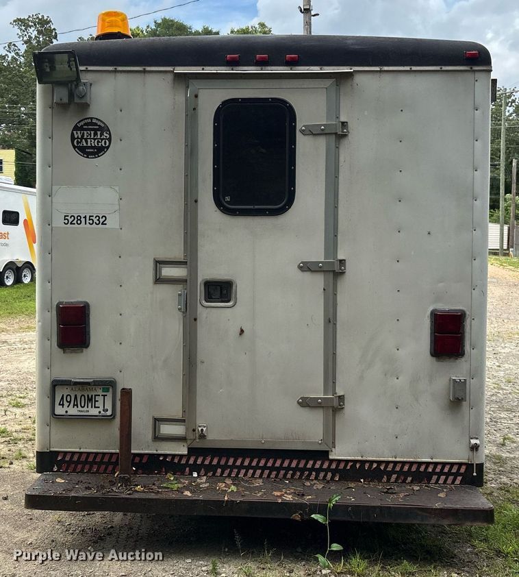 image for item EC3686 1997 Wells Cargo fiber optic splicing trailer