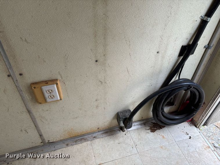 image for item EC3686 1997 Wells Cargo fiber optic splicing trailer