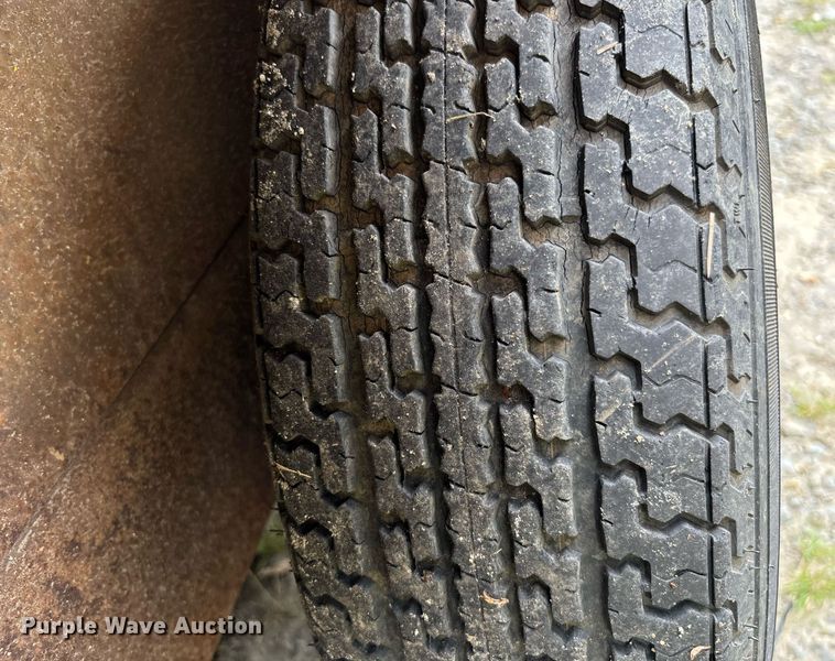 image for item EC3686 1997 Wells Cargo fiber optic splicing trailer