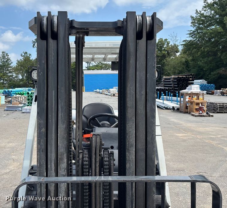 image for item EC3769 2016 UniCarriers PF50 forklift