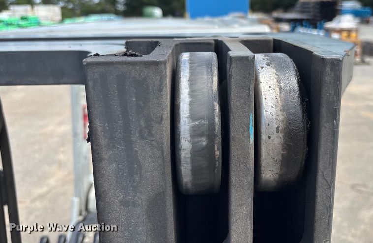 image for item EC3769 2016 UniCarriers PF50 forklift