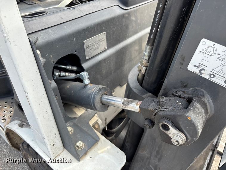 image for item EC3769 2016 UniCarriers PF50 forklift