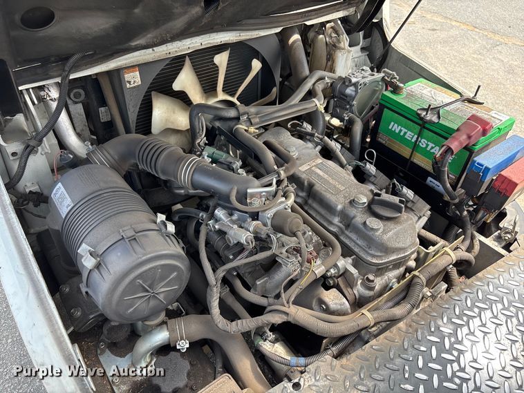 image for item EC3769 2016 UniCarriers PF50 forklift