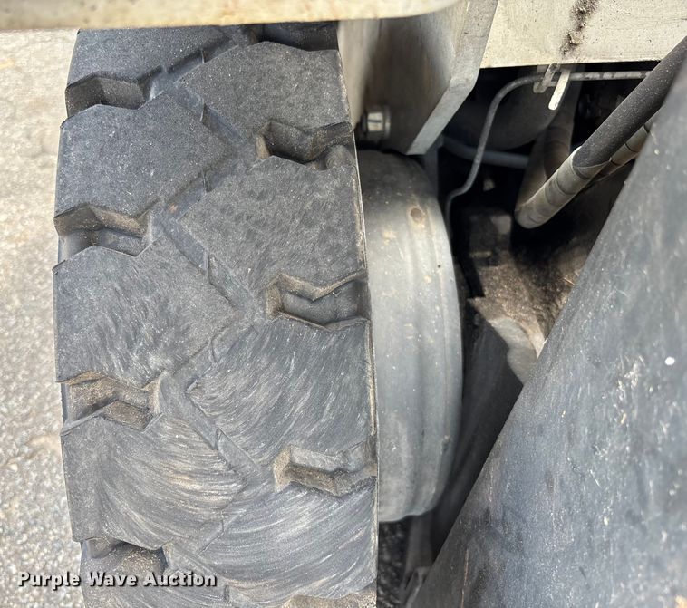 image for item EC3769 2016 UniCarriers PF50 forklift