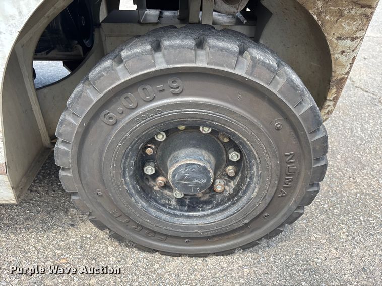 image for item EC3769 2016 UniCarriers PF50 forklift