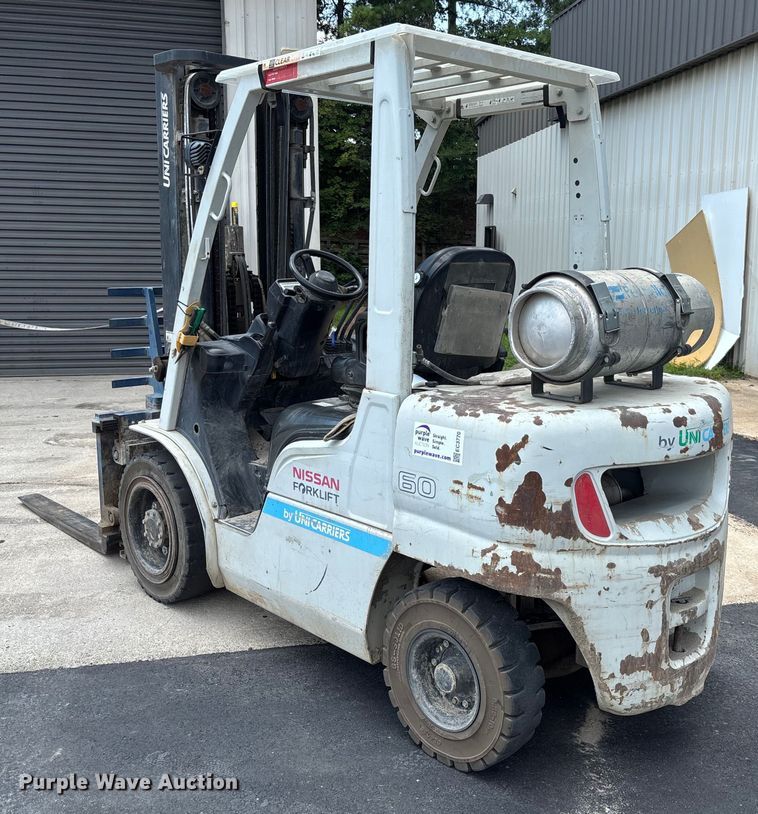 image for item EC3770 2014 Nissan PF60 forklift