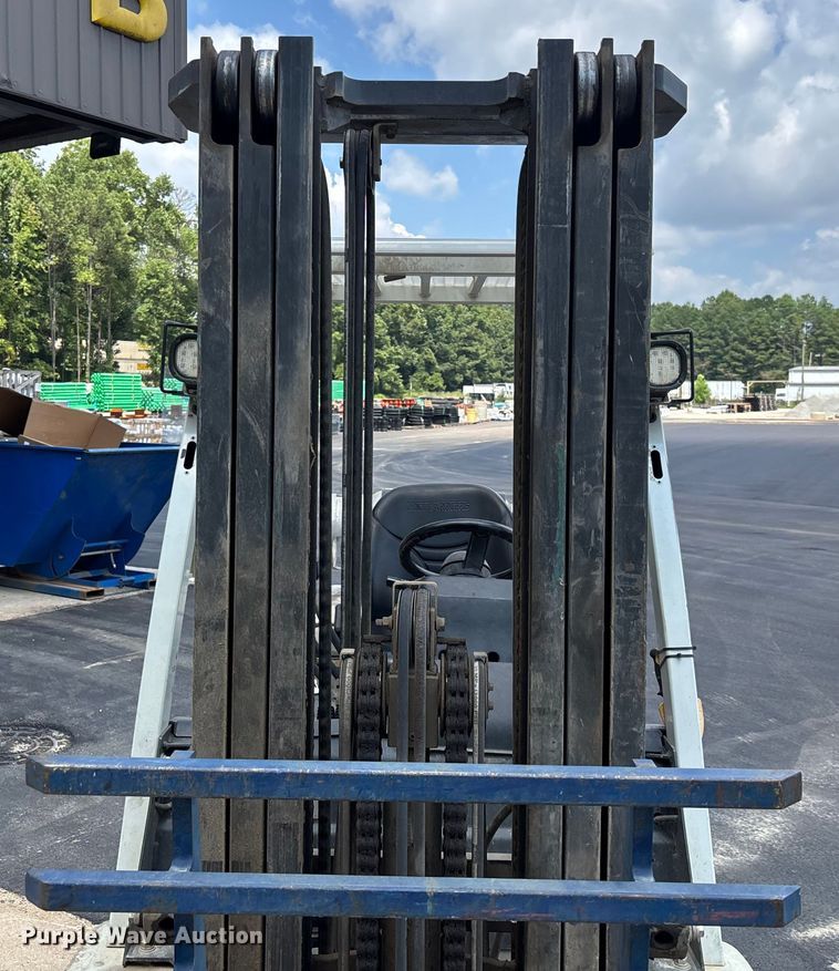 image for item EC3770 2014 Nissan PF60 forklift