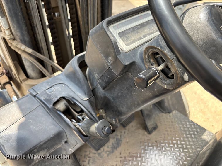 image for item EC3770 2014 Nissan PF60 forklift