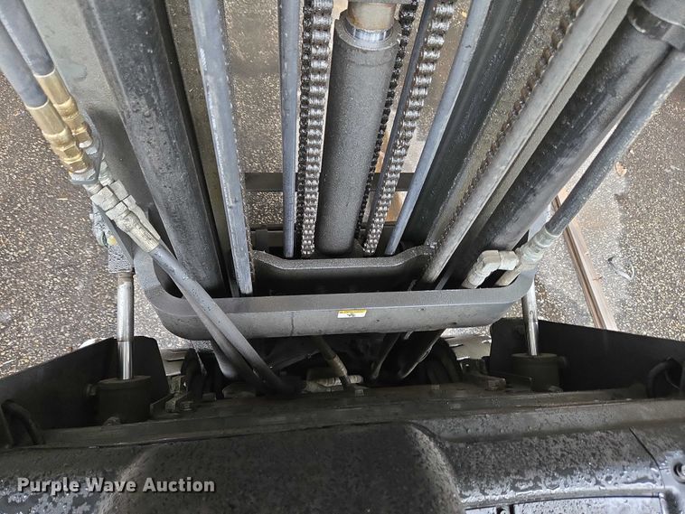 image for item EC4310 2015 Nissan CFS40LP forklift