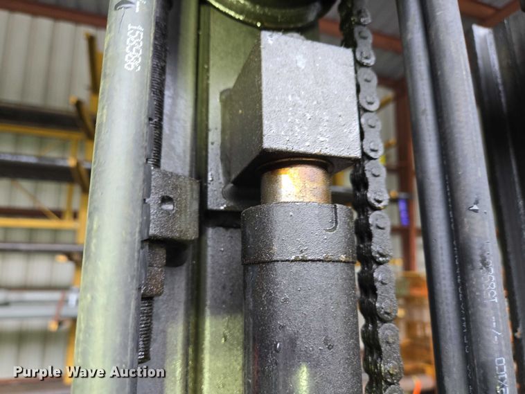 image for item EC4310 2015 Nissan CFS40LP forklift